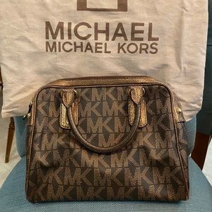 Michael Kors MK Logo Bag